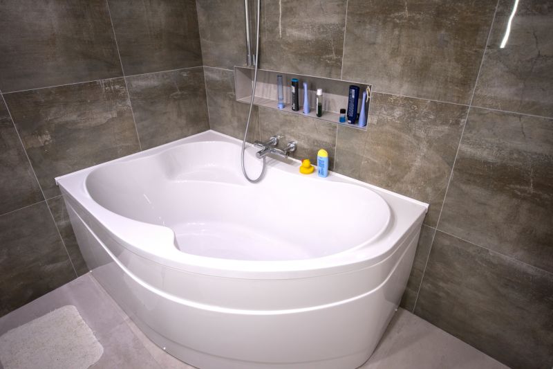 Space-Efficient Bathtub